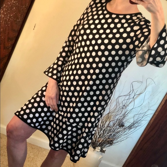 MICHAEL Michael Kors Dresses & Skirts - MICHAEL Michael Kors Women’s Flutter Sleeve Dress